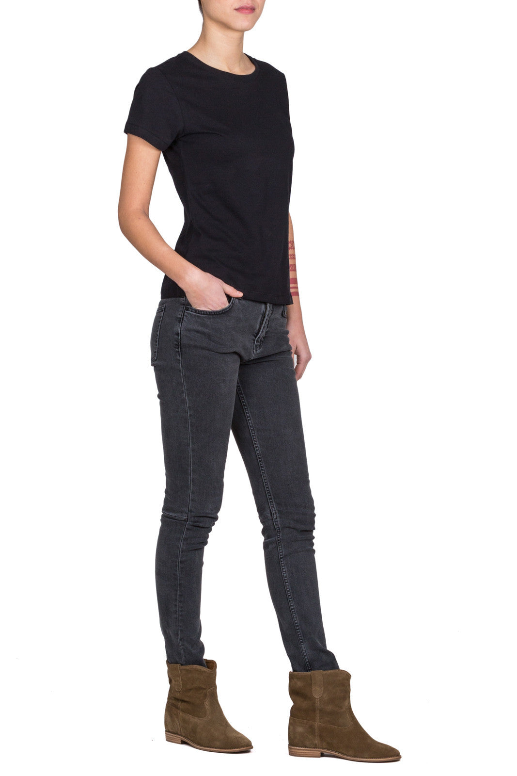 Single Knot T-Shirt