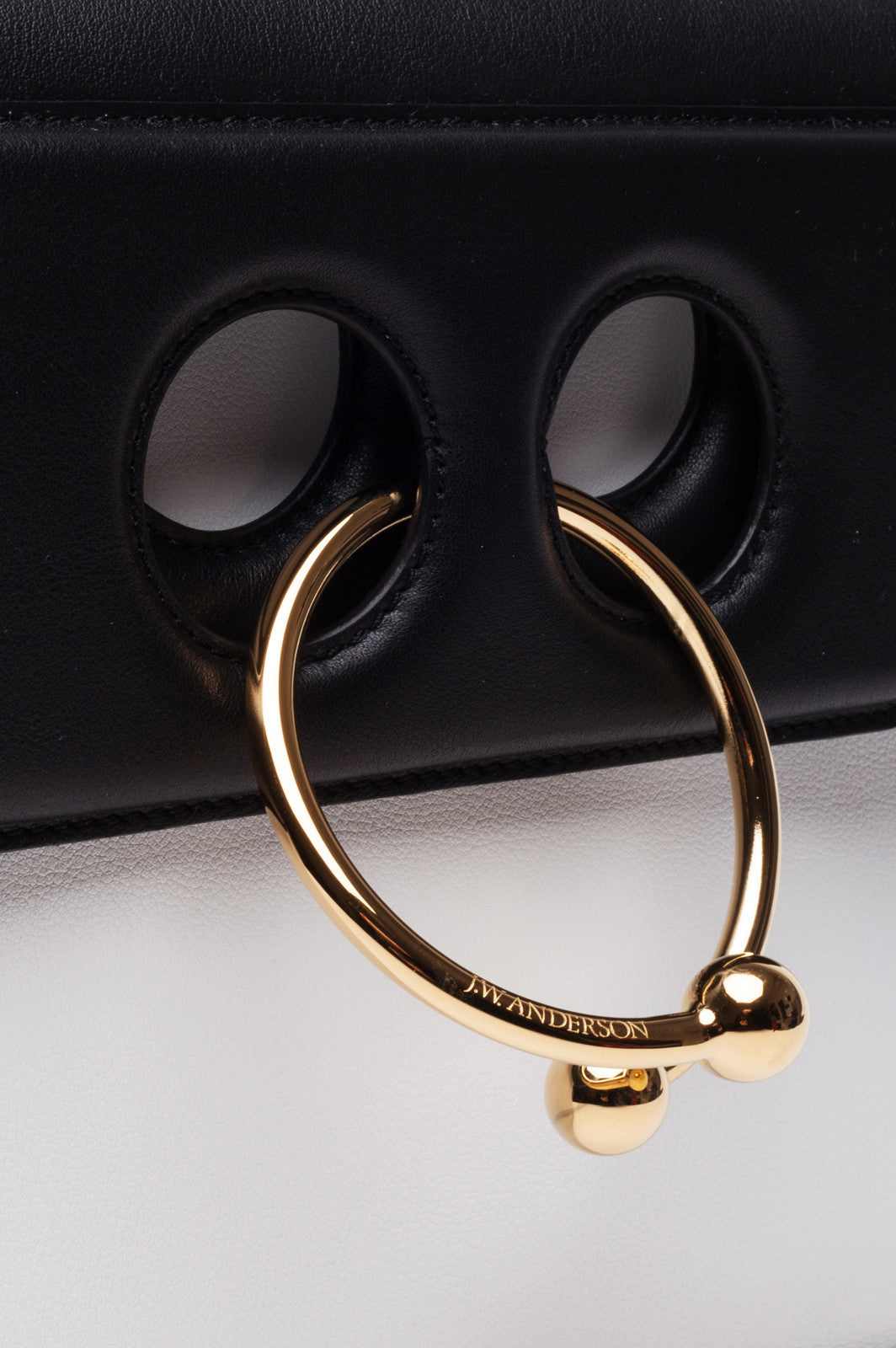 Medium Pierce Bag