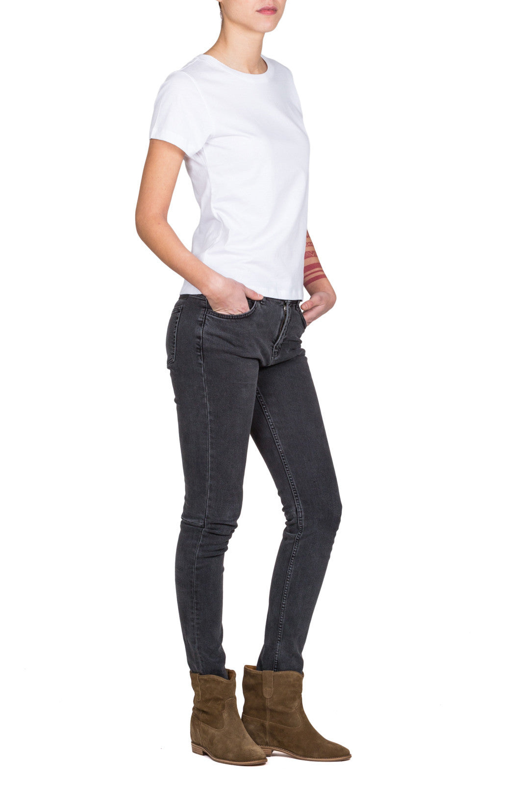 Single Knot T-Shirt